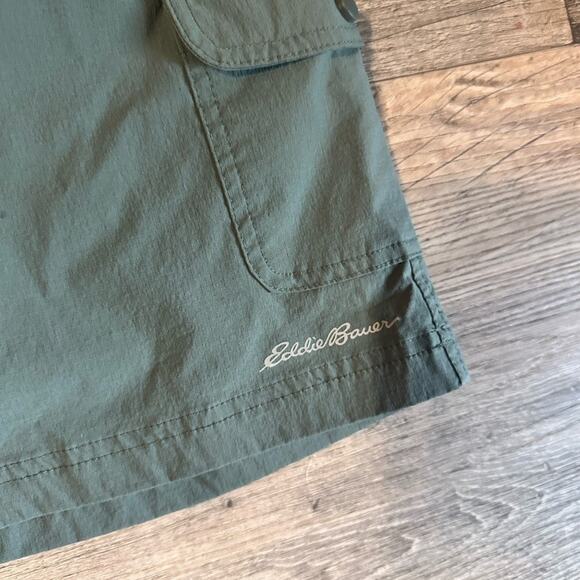 Eddie Bauer Green Skort Skirt – Active, Comfortable & Stylish - Picture 5 of 6